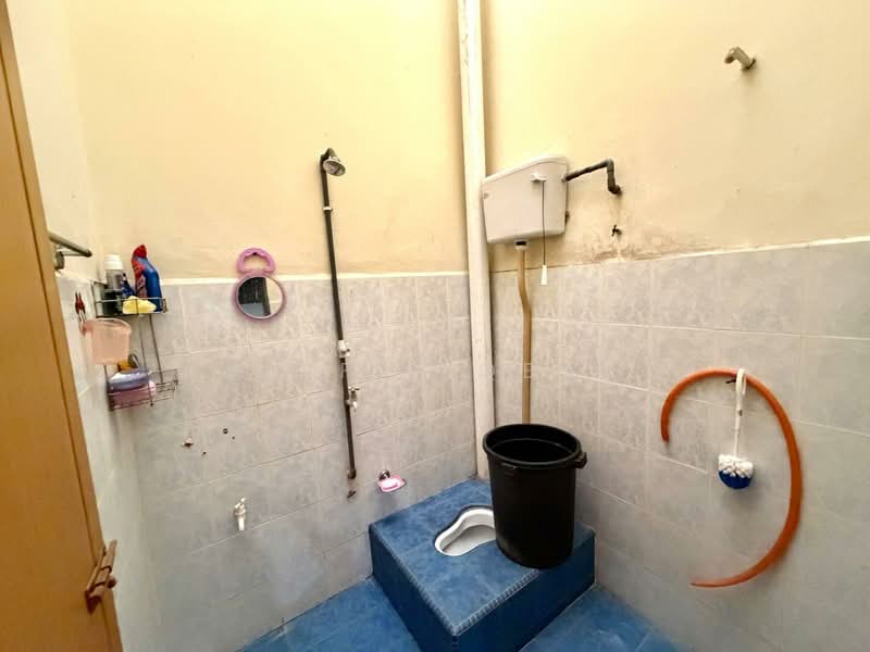 Rumah Teres 1 Tingkat untuk Dijual di Banting (Selangor) - Aliff Iqbal - PropertyGuru.com.my