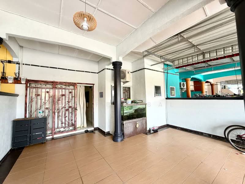 Rumah Teres 1 Tingkat untuk Dijual di Banting (Selangor) - Aliff Iqbal - PropertyGuru.com.my
