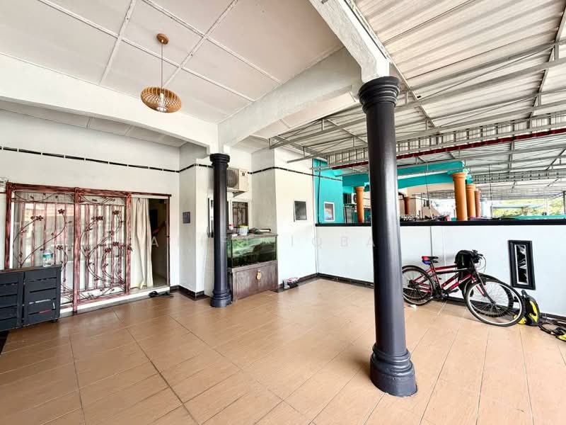 Rumah Teres 1 Tingkat untuk Dijual di Banting (Selangor) - Aliff Iqbal - PropertyGuru.com.my