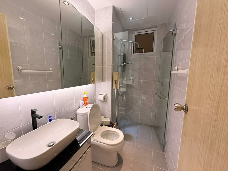Kondominium untuk Disewa di i-Santorini - Alex Lim - Bathroom - PropertyGuru.com.my