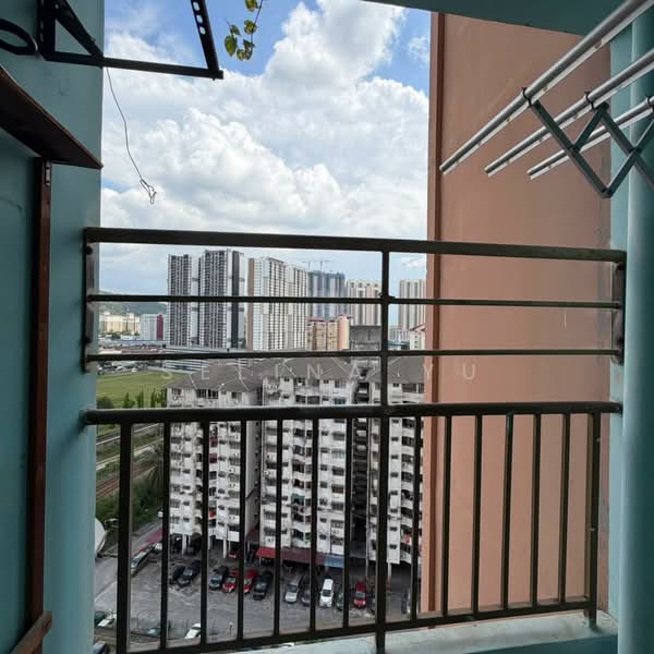 Apartment for Rent at Pangsapuri Jati Selatan - Selina Yu - View - PropertyGuru.com.my