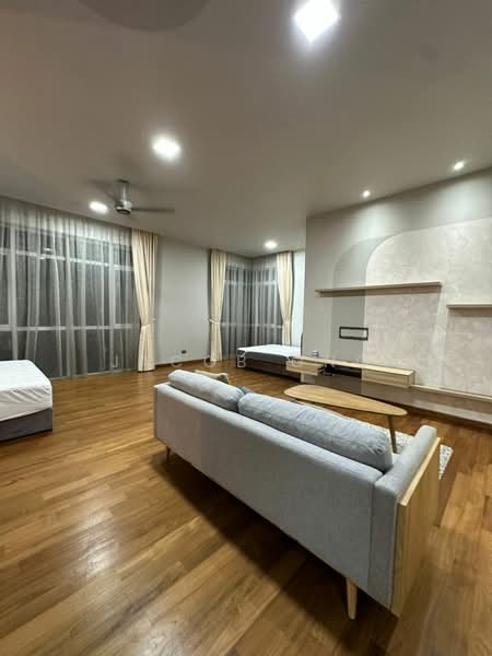 Kondominium untuk Disewa di The Pearl KLCC - Jacob Ong - Living Room - PropertyGuru.com.my