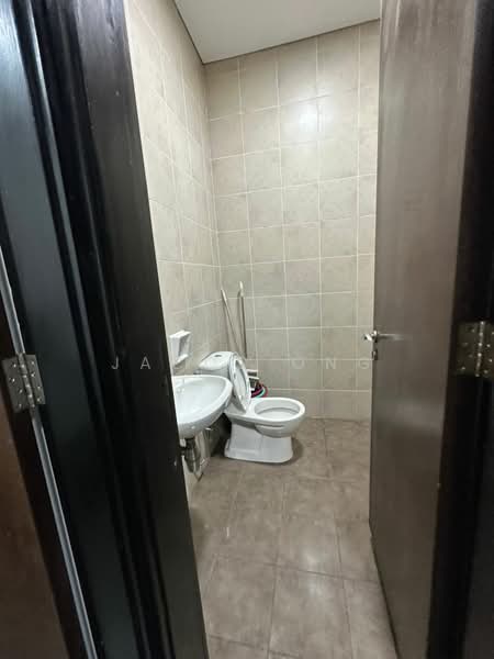 Kondominium untuk Disewa di The Pearl KLCC - Jacob Ong - Bathroom - PropertyGuru.com.my