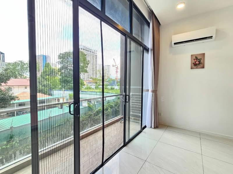 Condominium for Rent at 18 Madge - Jia Yirng Lee - Balcony - PropertyGuru.com.my
