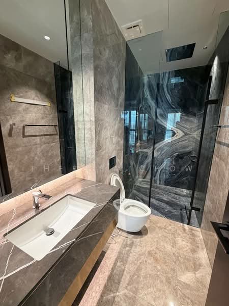 Servis Apartment untuk Disewa di Orion Residence Bukit Bintang - Theresa Chow - Bathroom - PropertyGuru.com.my