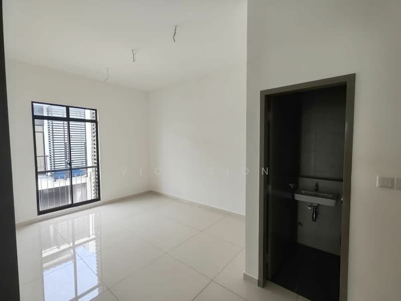 Cluster House for Sale in Austin Crest (Johor Bahru) - Vion Tion - Interior - PropertyGuru.com.my