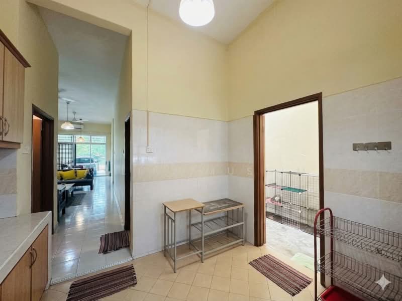 Rumah Teres 1 Tingkat untuk Dijual di Kluang (Johor) - Azlina Muslim - Corridor - PropertyGuru.com.my
