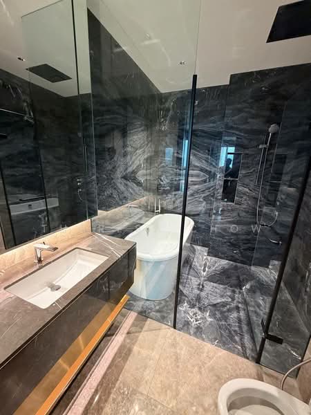 Servis Apartment untuk Disewa di Orion Residence Bukit Bintang - Theresa Chow - Bathroom - PropertyGuru.com.my