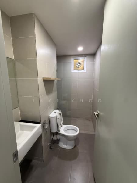 Condominium for Rent at Tropicana Bay Residences - Jake Khoo - Bathroom - PropertyGuru.com.my