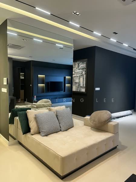 Condominium for Sale at Pavilion Hilltop - Jia Yirng Lee - Living Room - PropertyGuru.com.my