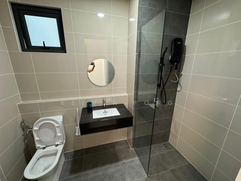 Condominium for Rent at The Maple Residences - Kelvin Pong - Bathroom - PropertyGuru.com.my