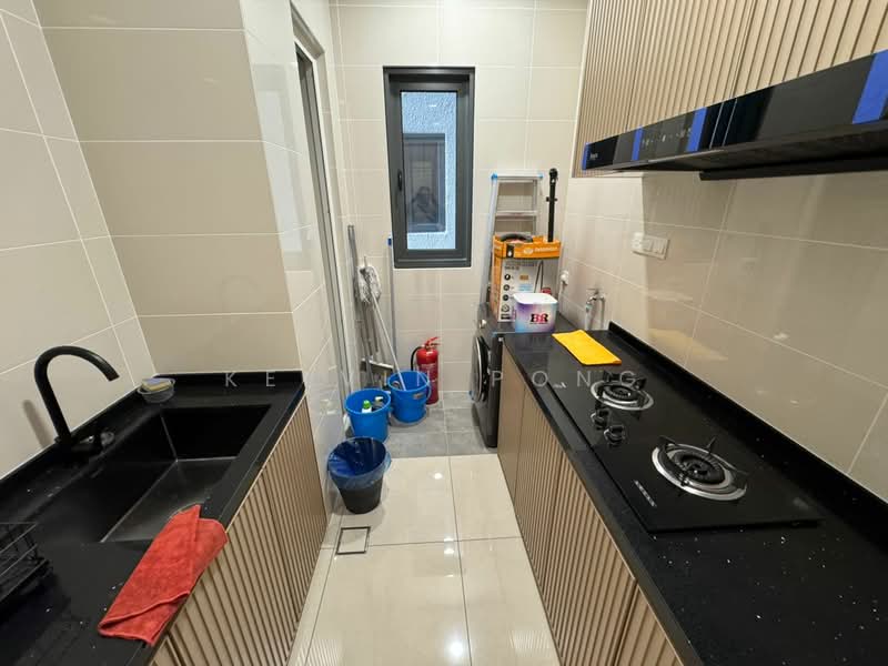 Condominium for Rent at The Maple Residences - Kelvin Pong - Kitchen - PropertyGuru.com.my