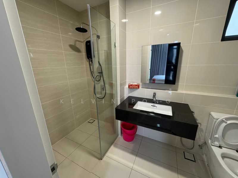 Condominium for Rent at The Maple Residences - Kelvin Pong - Bathroom - PropertyGuru.com.my
