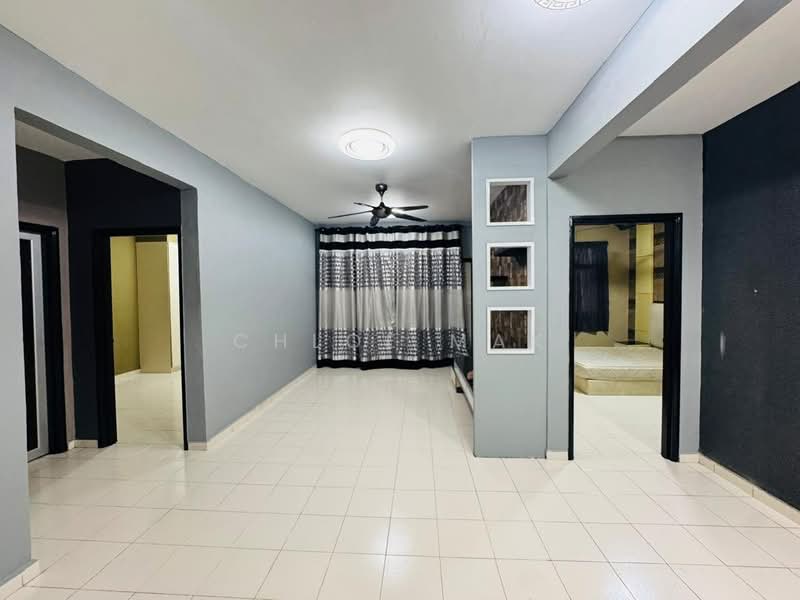 Apartment for Rent at Villa Krystal @ Bandar Selesa Jaya - Chloe Mak - Living Room - PropertyGuru.com.my