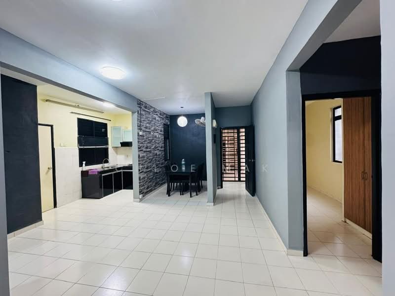 Apartment for Rent at Villa Krystal @ Bandar Selesa Jaya - Chloe Mak - Kitchen - PropertyGuru.com.my