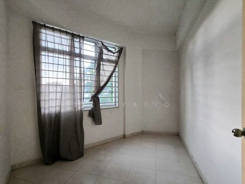Apartment for Sale at Taman Setia Balakong - Zul Syafiq - Interior - PropertyGuru.com.my