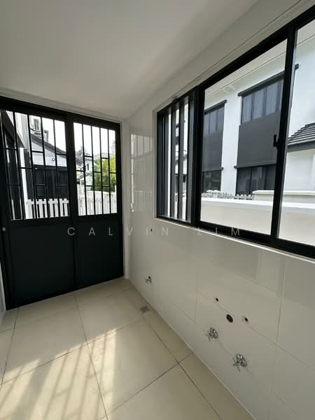 Semi-Detached House for Sale in Setia Alam (Selangor) - Calvin Lim - Entrance - PropertyGuru.com.my