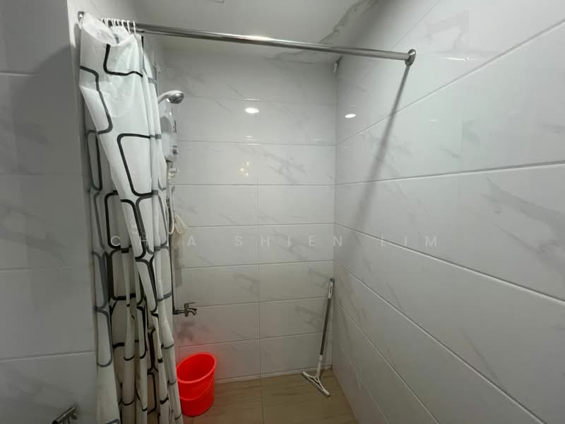 Service Residence for Rent at Country Garden Central Park - Chia Shien Lim - Bathroom - PropertyGuru.com.my