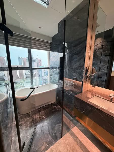 Servis Apartment untuk Disewa di Orion Residence Bukit Bintang - Jess Chyi - Bathroom - PropertyGuru.com.my