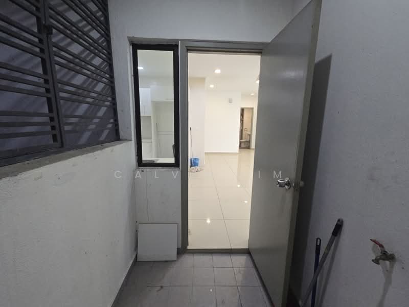 Kondominium untuk Disewa di T-Parkland - Calvin Lim - Entrance - PropertyGuru.com.my