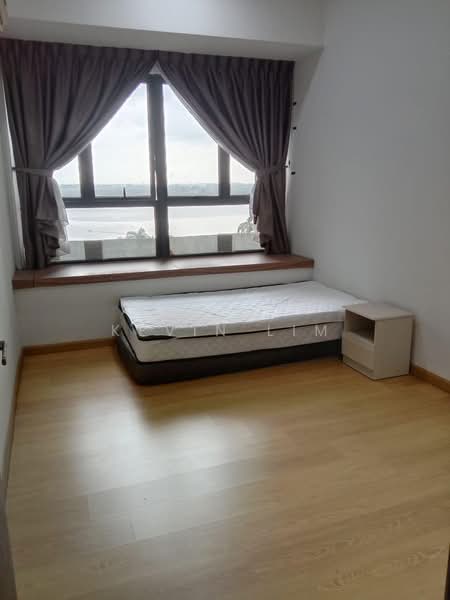 Condominium for Rent at Royal Strand @ Country Garden Danga Bay - Kevin Lim - Bedroom - PropertyGuru.com.my