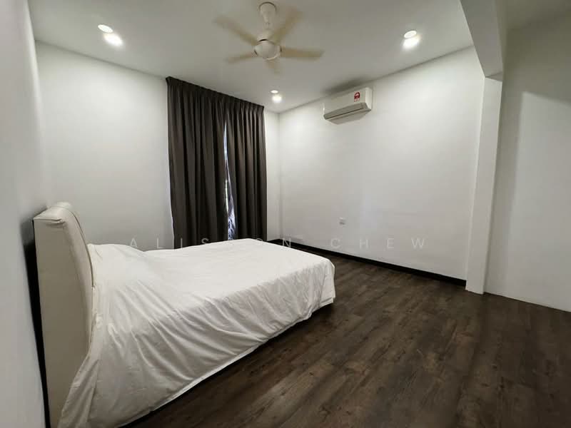 Rumah Banglo untuk Dijual di Minden Heights (Gelugor) - Alisson Chew - Bedroom - PropertyGuru.com.my