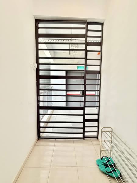 Condominium for Rent at Residensi Adelia 3 - Haslinda Ahmad Razali - Corridor - PropertyGuru.com.my