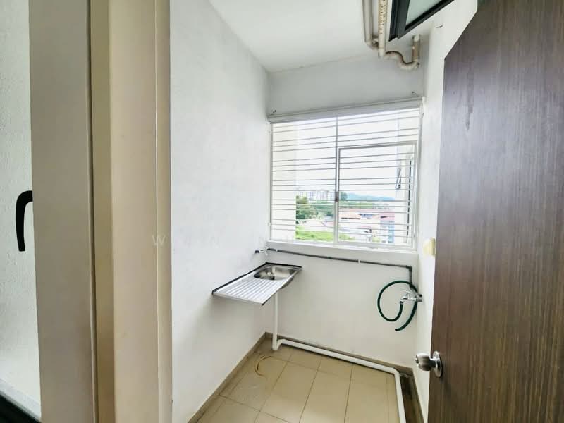 Service Residence for Sale at Seasons Garden Residences - Wan Nurani - Interior - PropertyGuru.com.my