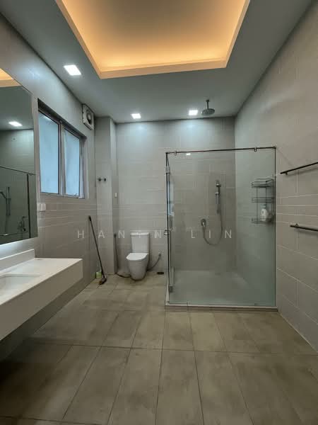 Rumah Banglo untuk Disewa di Ukay Bistari (Ulu Kelang) - Hanin Lin - Bathroom - PropertyGuru.com.my
