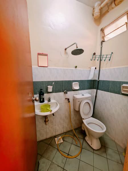 2-storey Terraced House for Rent in Taman Sri Pulai Perdana (Skudai) - Bryan Goh - Bathroom - PropertyGuru.com.my