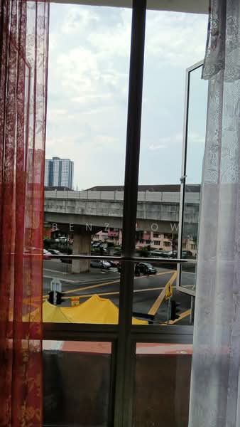 Kedai / Pejabat untuk Disewa di Pandan Indah (Ampang) - Benz Low - View - PropertyGuru.com.my