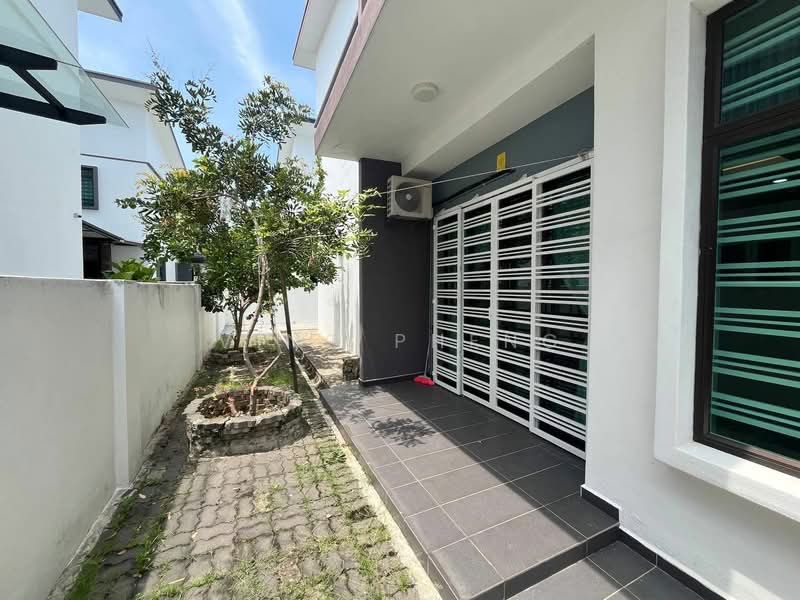 Rumah Berkembar untuk Dijual di Taman Ozana Impian (Bukit Katil) - Vinc Pheng - Exterior - PropertyGuru.com.my