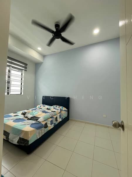 Rumah Berkembar untuk Dijual di Taman Ozana Impian (Bukit Katil) - Vinc Pheng - Bedroom - PropertyGuru.com.my