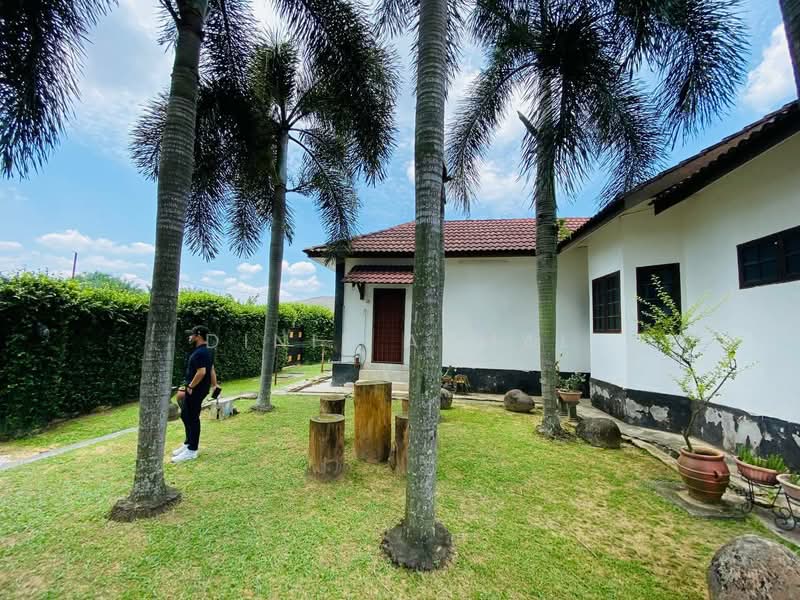 Rumah Banglo untuk Dijual di Sungai Buloh (Selangor) - Dinie Akmal - Exterior - PropertyGuru.com.my