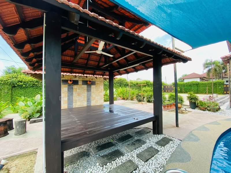 Rumah Banglo untuk Dijual di Sungai Buloh (Selangor) - Dinie Akmal - Exterior - PropertyGuru.com.my