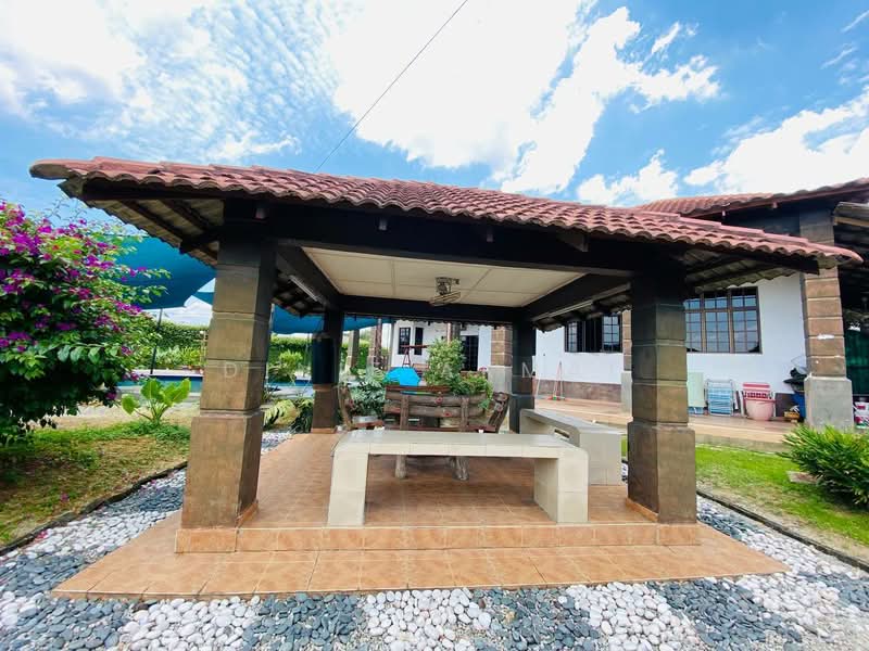 Rumah Banglo untuk Dijual di Sungai Buloh (Selangor) - Dinie Akmal - Exterior - PropertyGuru.com.my
