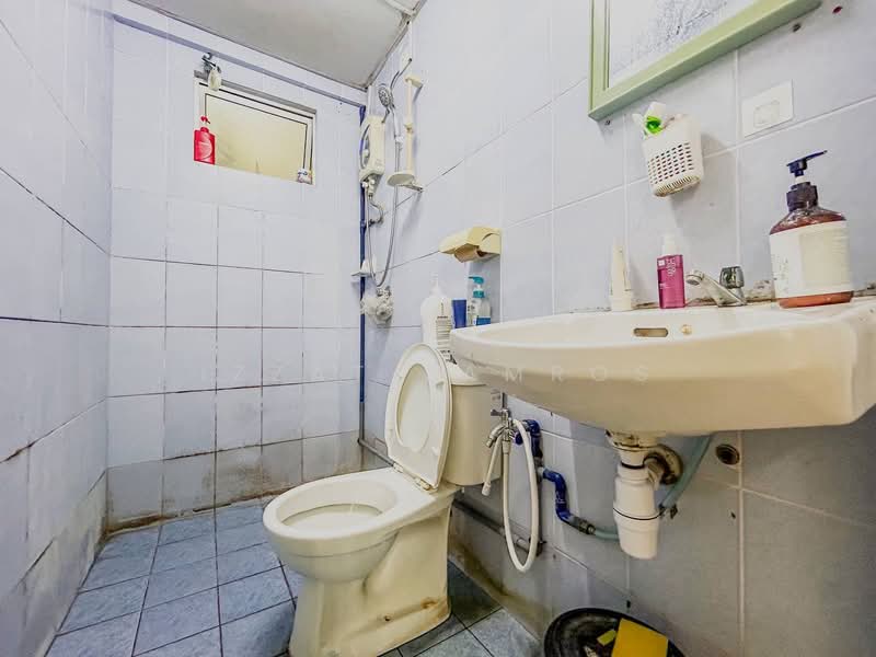 Condominium for Sale at Angkasa Condominiums - Izzat Zamros - PropertyGuru.com.my