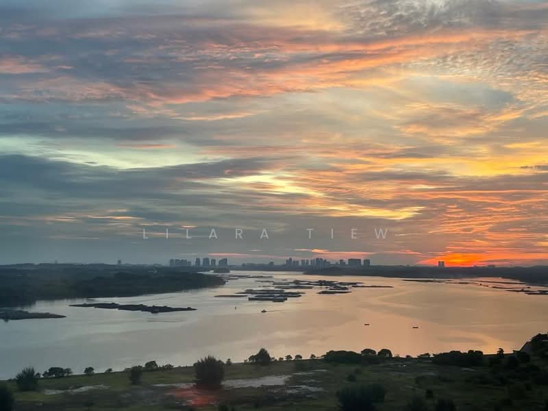 Service Residence for Sale at Paragon Residences @ Straits View - Lilara Tiew - View - PropertyGuru.com.my