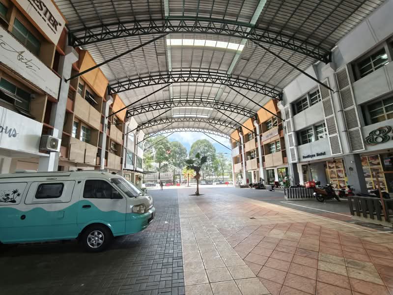 Shop for Rent in Bandar Baru Permas Jaya (Permas Jaya) - Fu Guan - Exterior - PropertyGuru.com.my