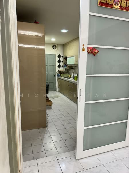 2-storey Terraced House for Sale in Kota Kemuning (Shah Alam) - Michelle Tan - Kitchen - PropertyGuru.com.my