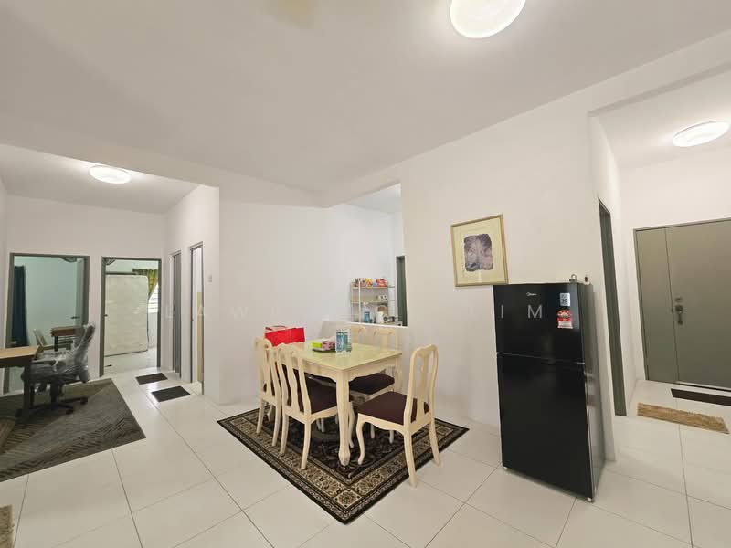 Apartment for Rent at Pertam Jaya Idaman - Lawrance Lim - Dining Room - PropertyGuru.com.my