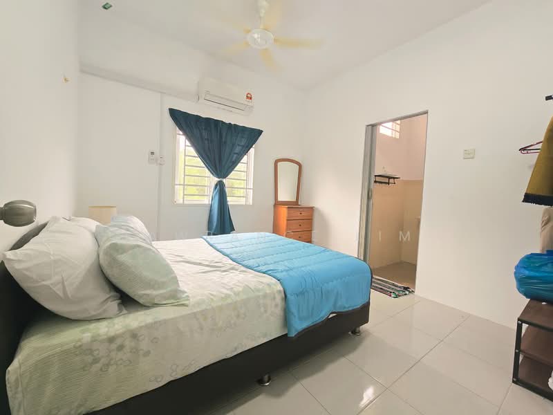 Apartment for Rent at Pertam Jaya Idaman - Lawrance Lim - Bedroom - PropertyGuru.com.my