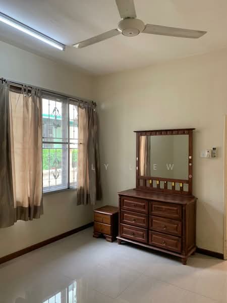Semi-Detached House for Sale in Austin Heights (Tebrau) - Annly Liew - Bedroom - PropertyGuru.com.my
