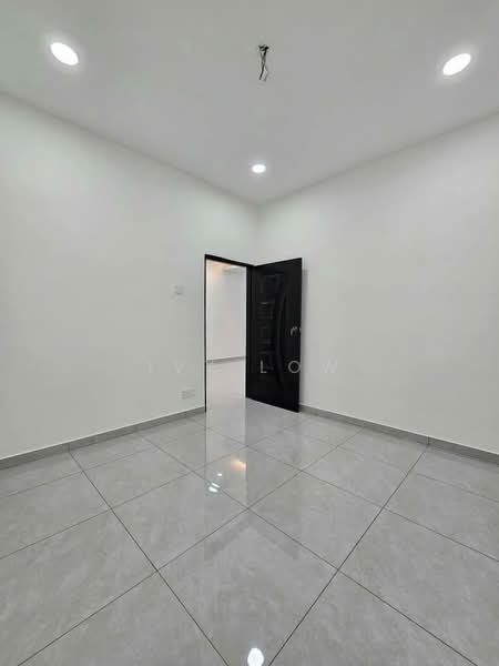 Rumah Teres 1 Tingkat untuk Dijual di Taman Puteri Wangsa (Ulu Tiram) - Ivy Low - Interior - PropertyGuru.com.my