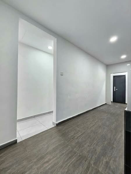 Rumah Teres 1 Tingkat untuk Dijual di Taman Puteri Wangsa (Ulu Tiram) - Ivy Low - Interior - PropertyGuru.com.my