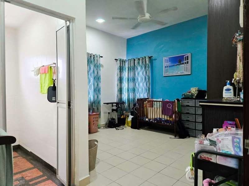 Condominium for Sale at Embun Residence - Zul Syafiq - Bedroom - PropertyGuru.com.my