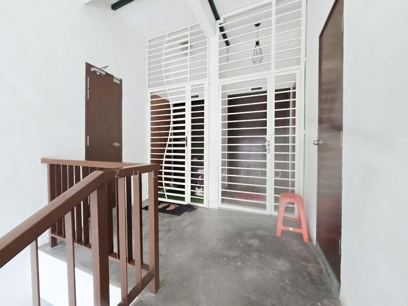Condominium for Sale at Embun Residence - Zul Syafiq - Corridor - PropertyGuru.com.my