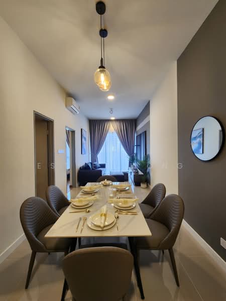 Servis Apartment untuk Disewa di 8th & Stellar - Esther Wong - Dining Room - PropertyGuru.com.my