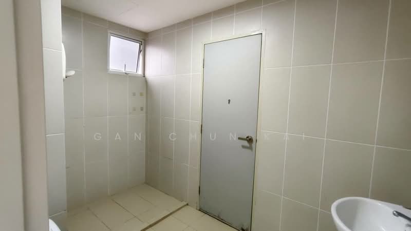 Condominium for Rent at Sierra East - Gan Chun Kai - Bathroom - PropertyGuru.com.my