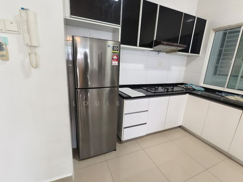 Servis Apartment untuk Dijual di R&F Princess Cove Phase 1 - Louis Yeo - Kitchen - PropertyGuru.com.my